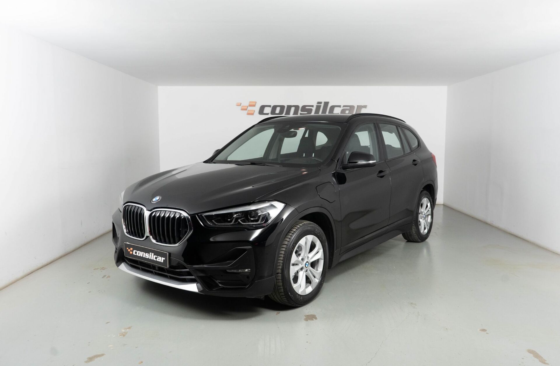 BMW X1 25 e xDrive Corporate Edition