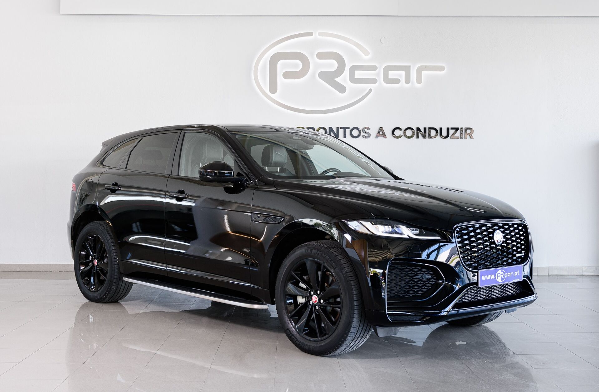 JAGUAR F-Pace 2.0 P400e AWD R-Dynamic S