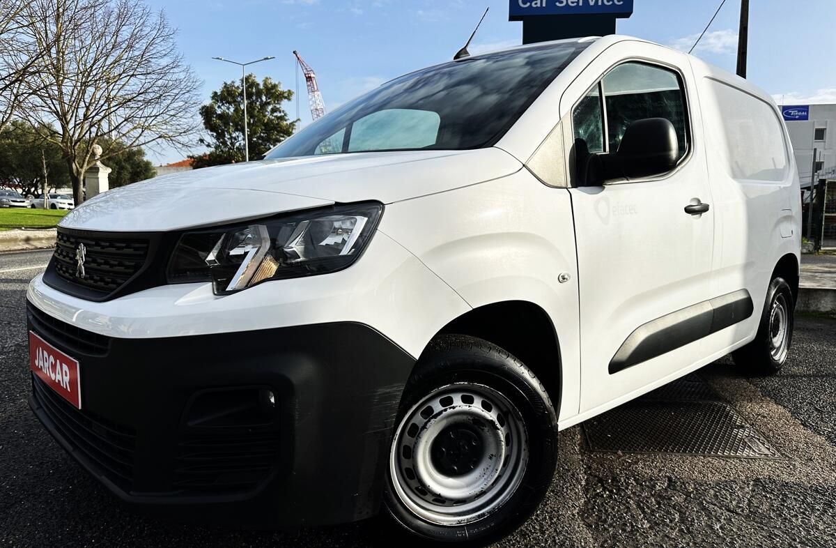 PEUGEOT Partner 1.5 BlueHDi Premium Standard