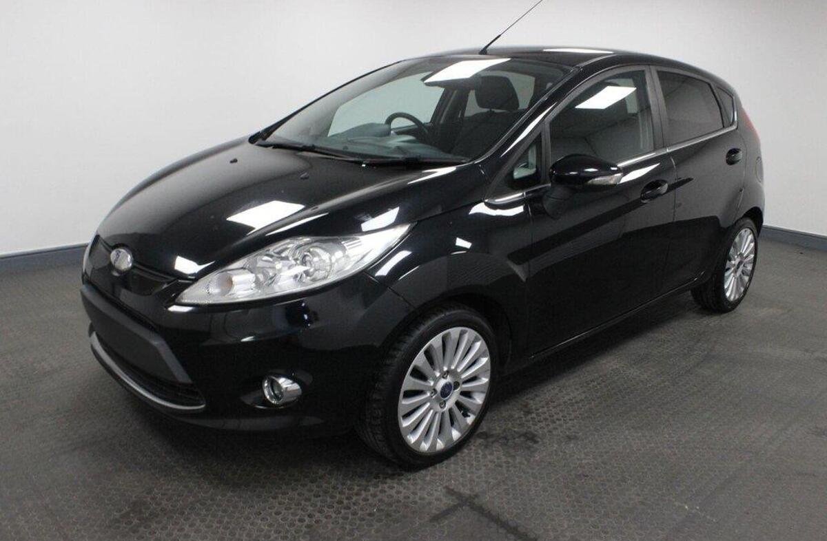 FORD Fiesta 1.4 TDCi Titanium