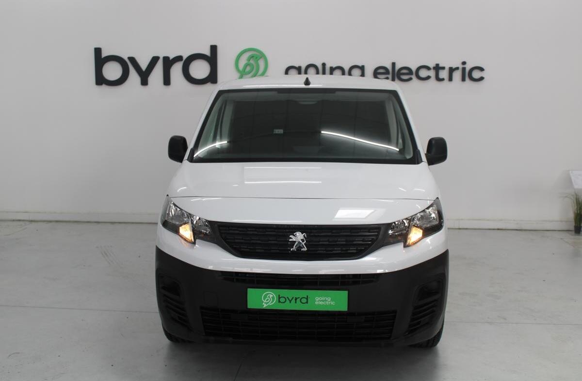 PEUGEOT Partner 1.5 BlueHDi Standard EAT8