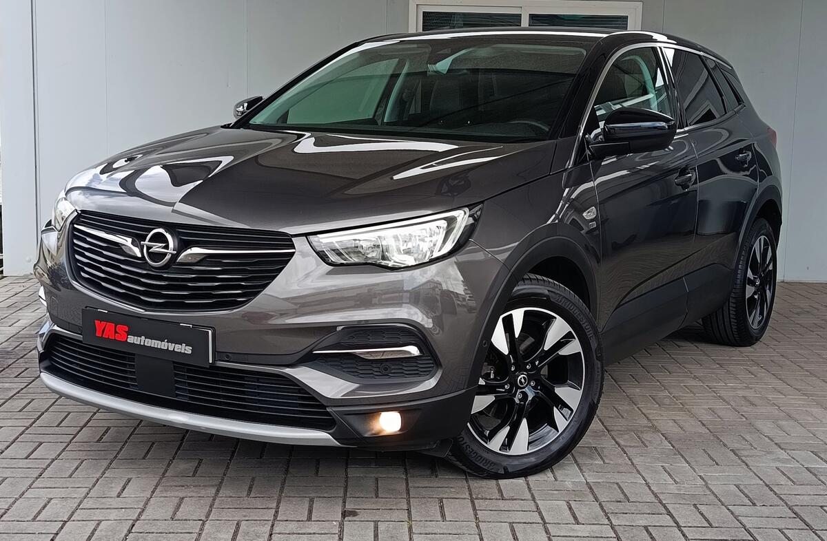 OPEL Grandland X 1.2 T Innovation
