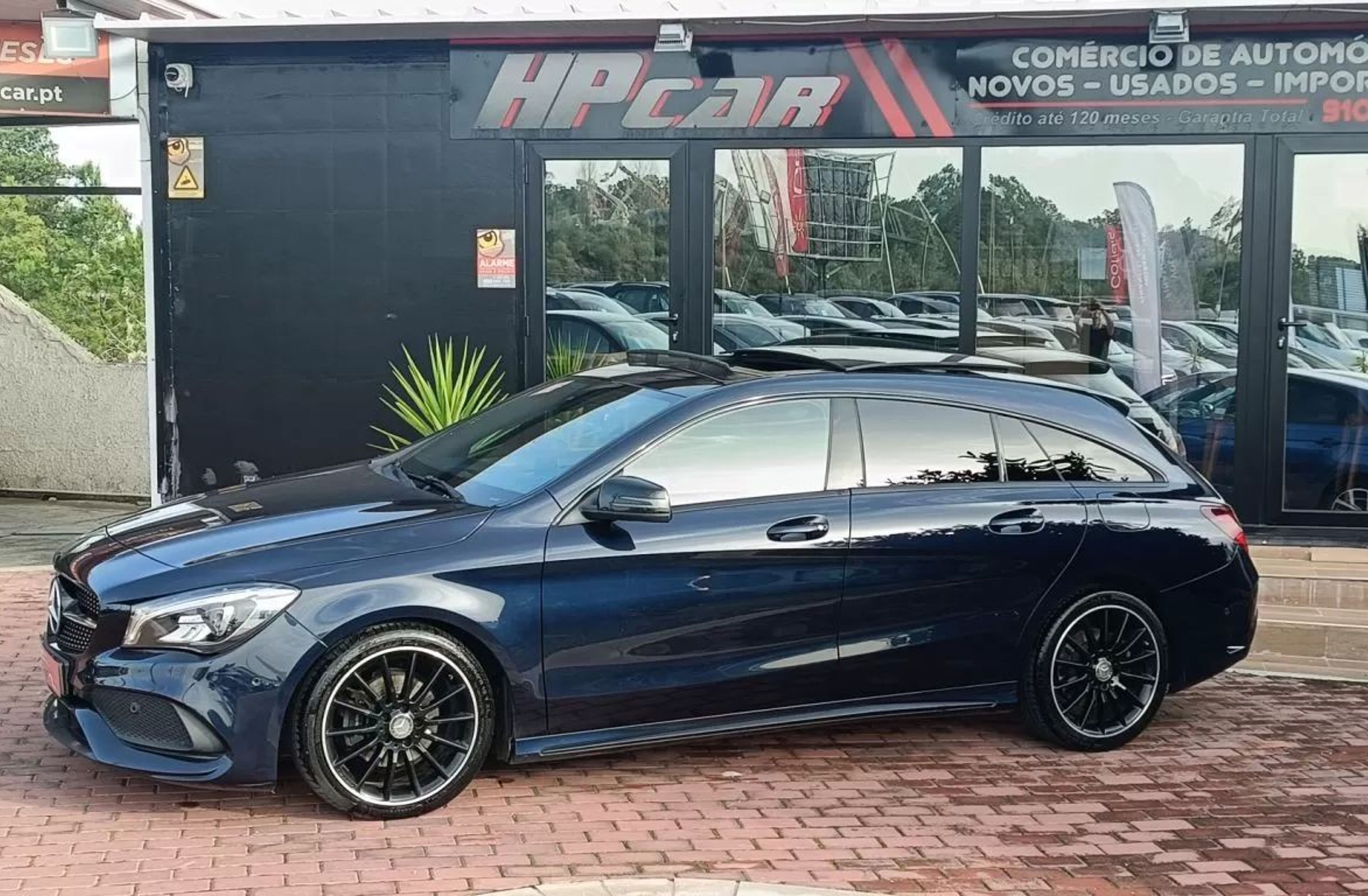 MERCEDES Classe CLA CLA 200 d Shooting Brake AMG Line Aut.