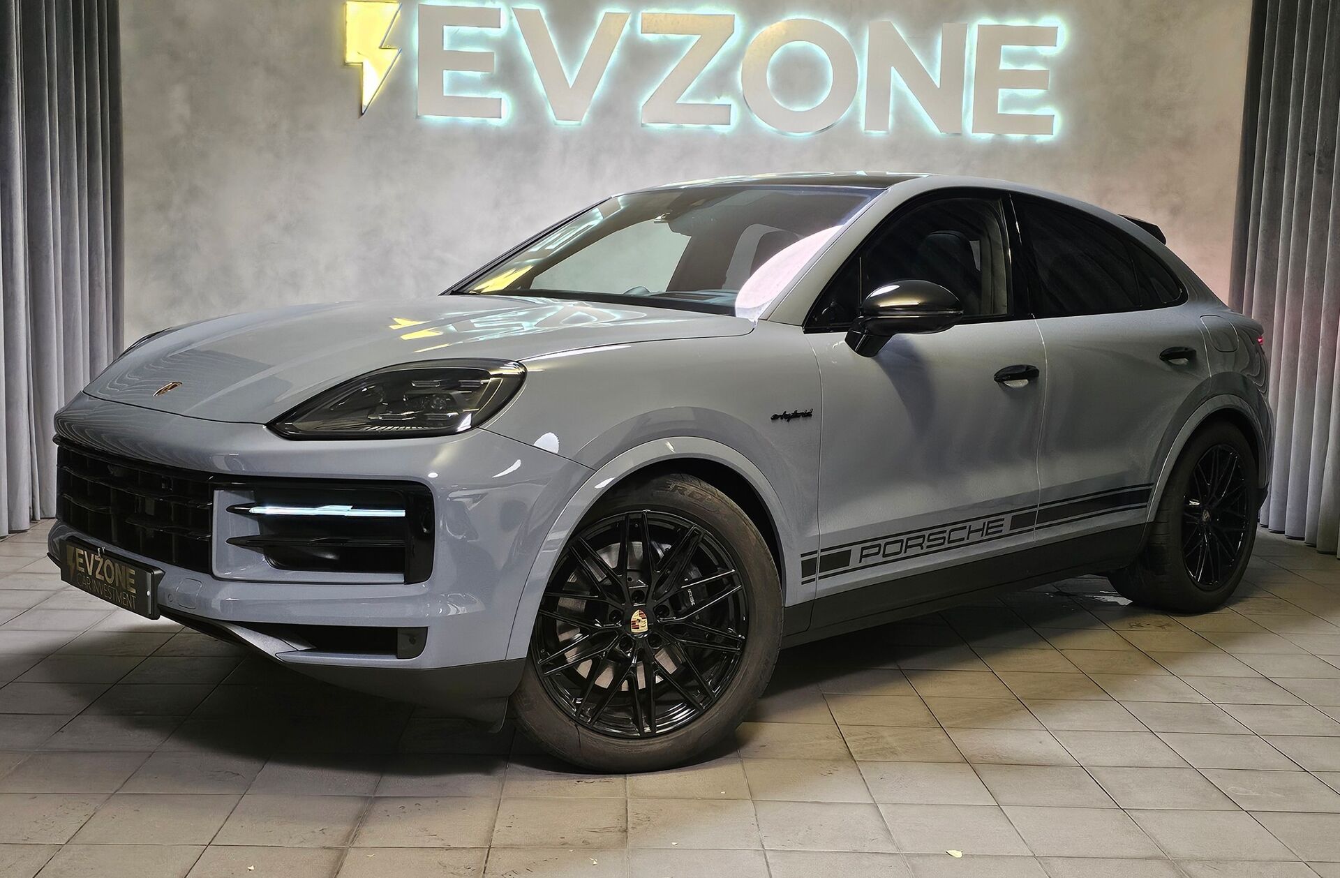 PORSCHE Cayenne E-Hybrid