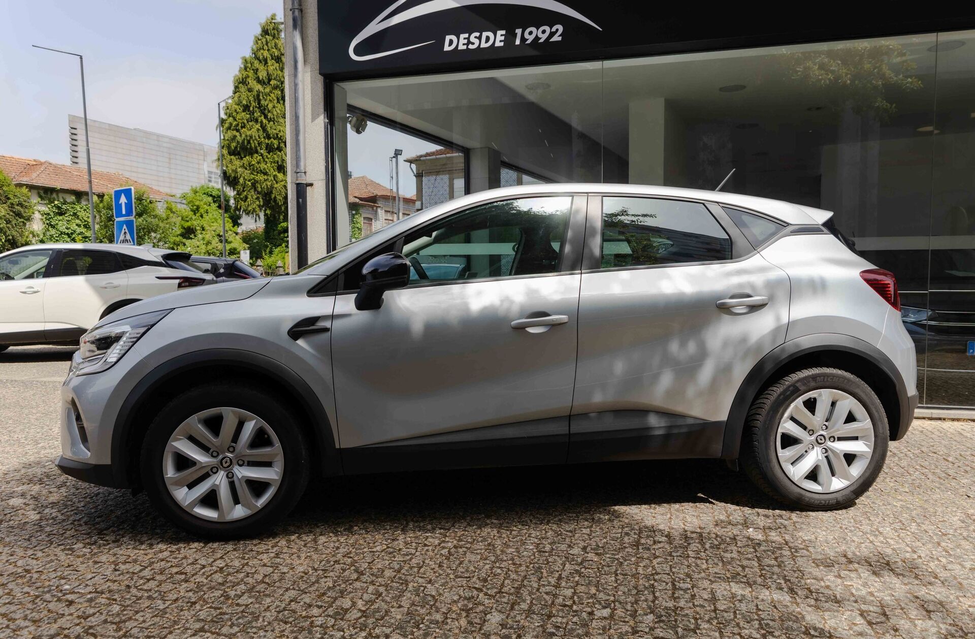 RENAULT Captur 1.0 TCe Intens