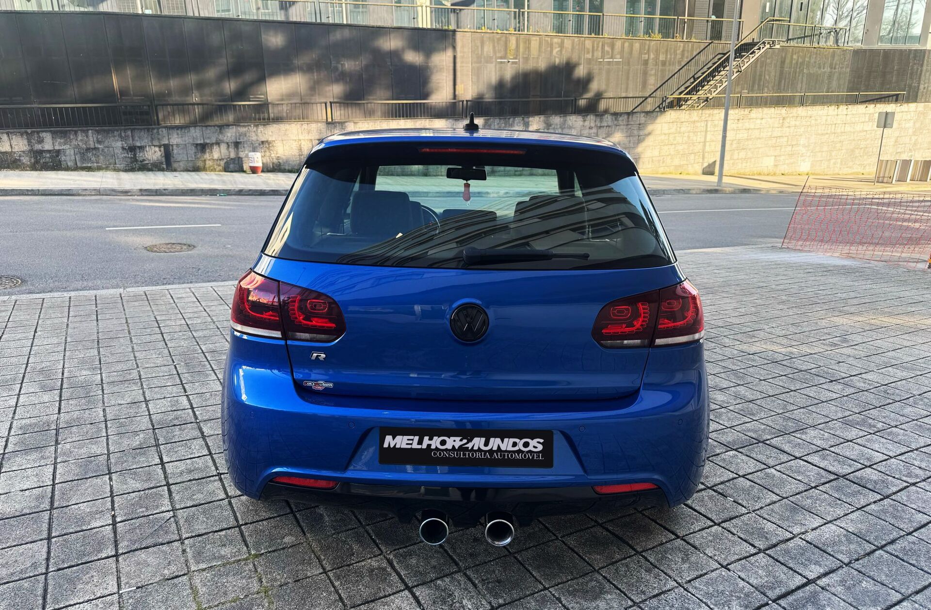 VOLKSWAGEN Golf 2.0 TSi R20 DSG