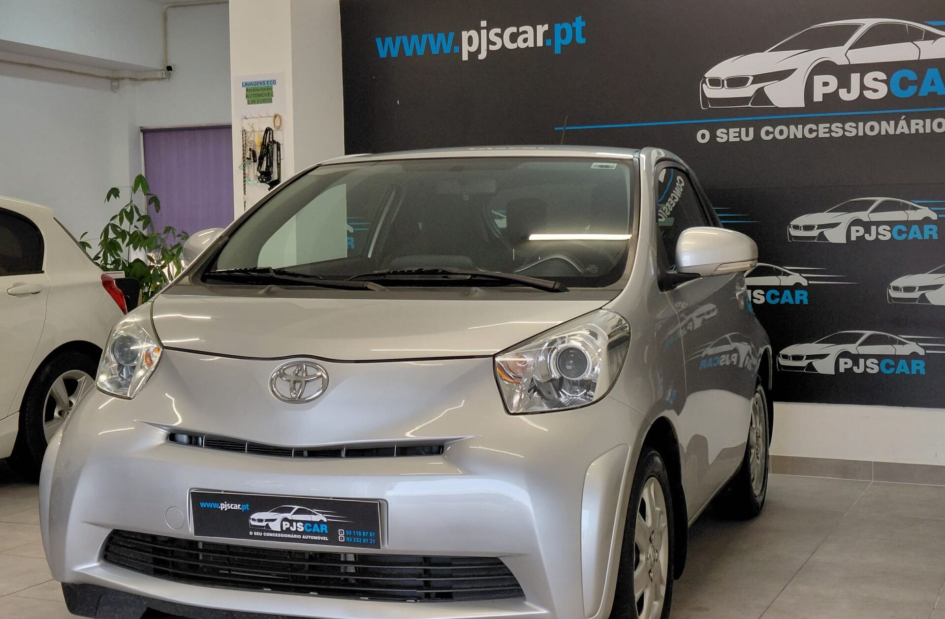 TOYOTA IQ 1.0 VVT-i