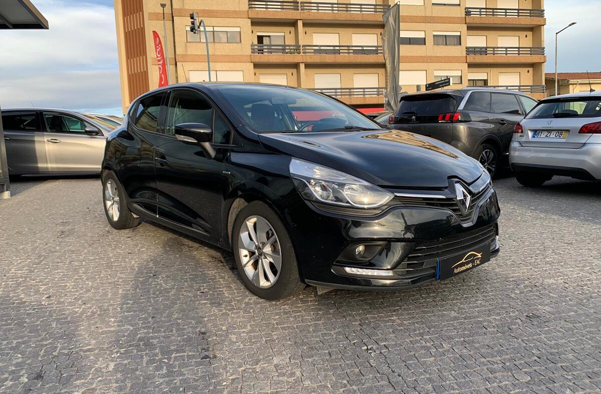 RENAULT Clio 1.5 dCi Limited