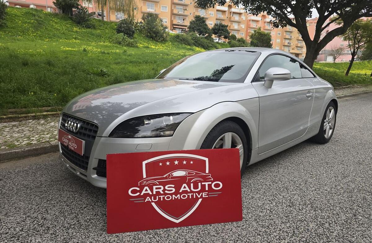AUDI TT 2.0 TDi quattro S-line