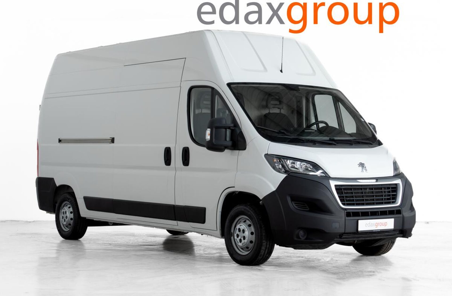 PEUGEOT Boxer 2.2 BlueHDi 335 L2