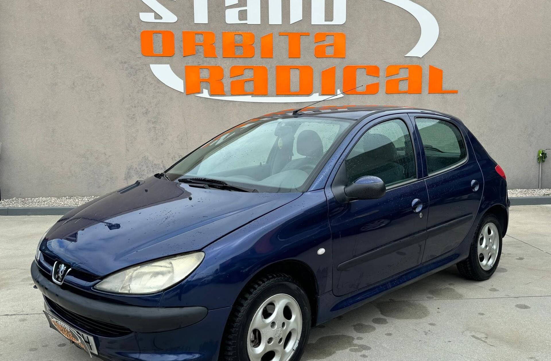 PEUGEOT 206 1.1 XR