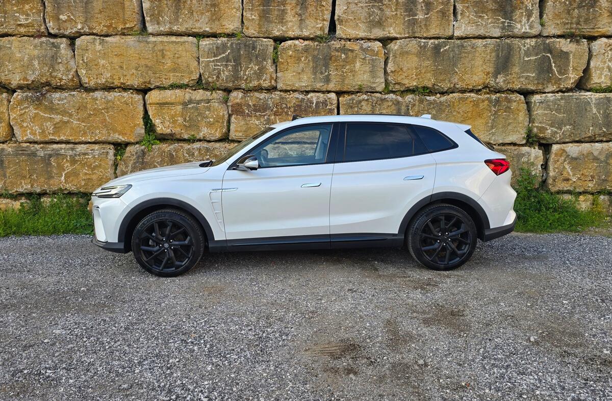 MG Marvel R 70 kWh Luxury