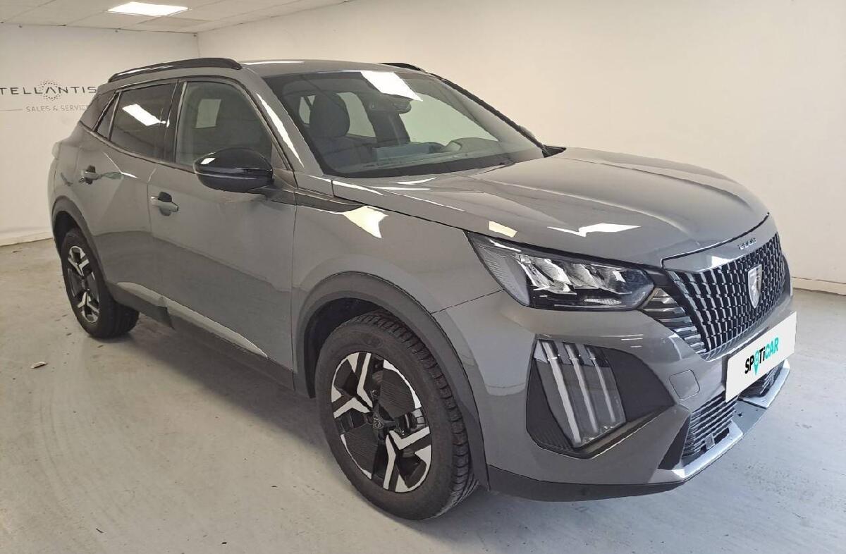 PEUGEOT 2008 1.2 Hybrid Allure e-DCS6