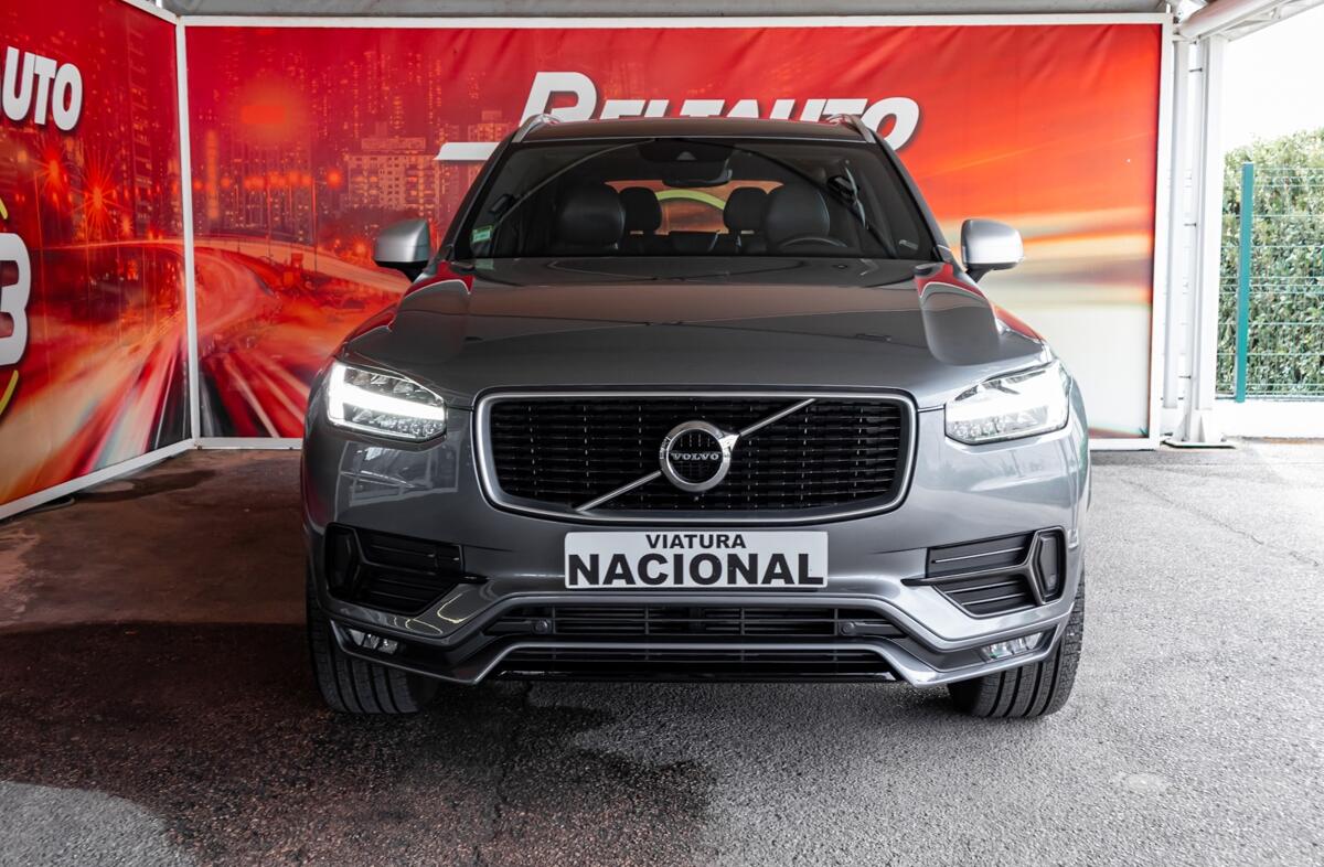 VOLVO XC90 2.0 D4 R-Design