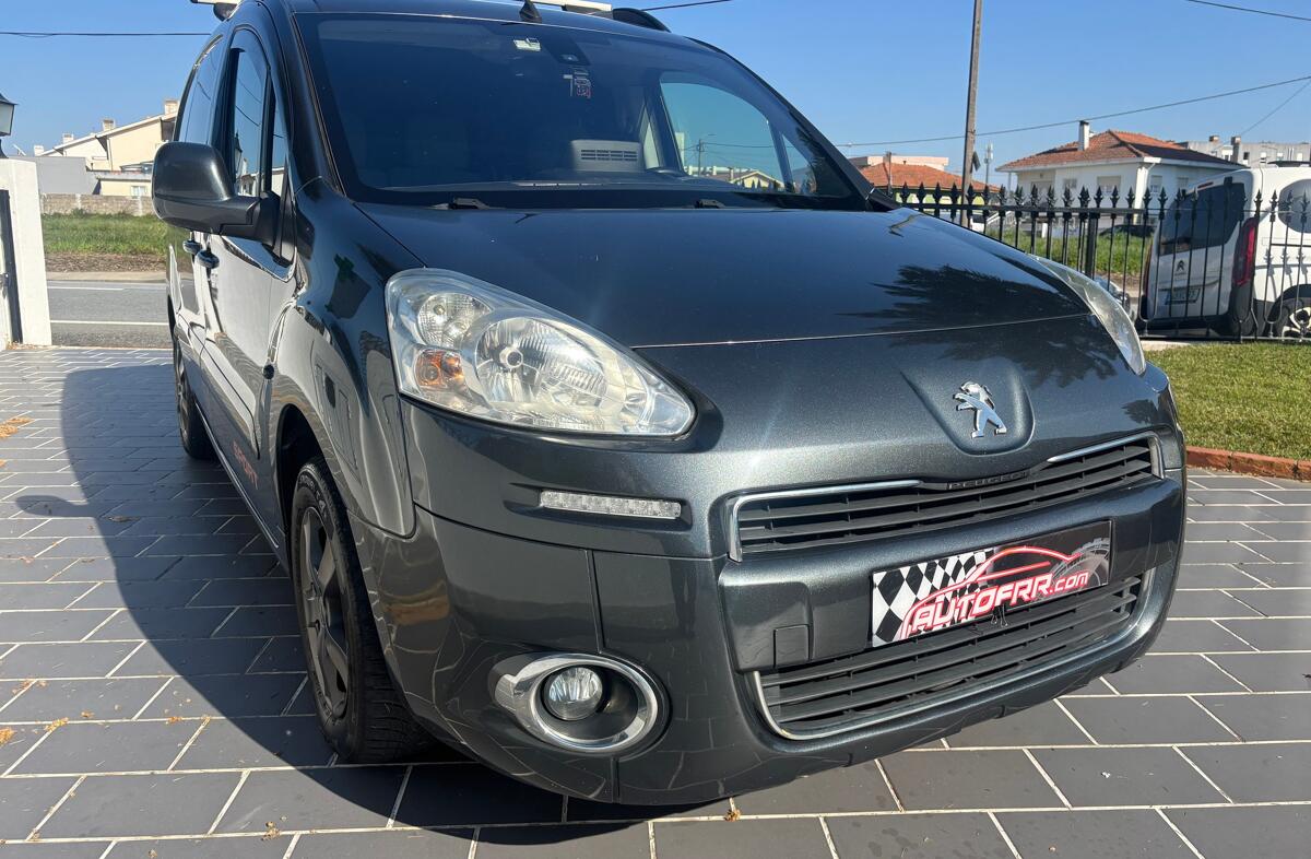 PEUGEOT Partner 1.6 e-HDi Confort 2-Tronic