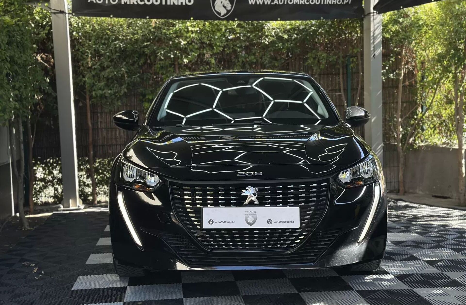 PEUGEOT 208 1.2 PureTech Allure