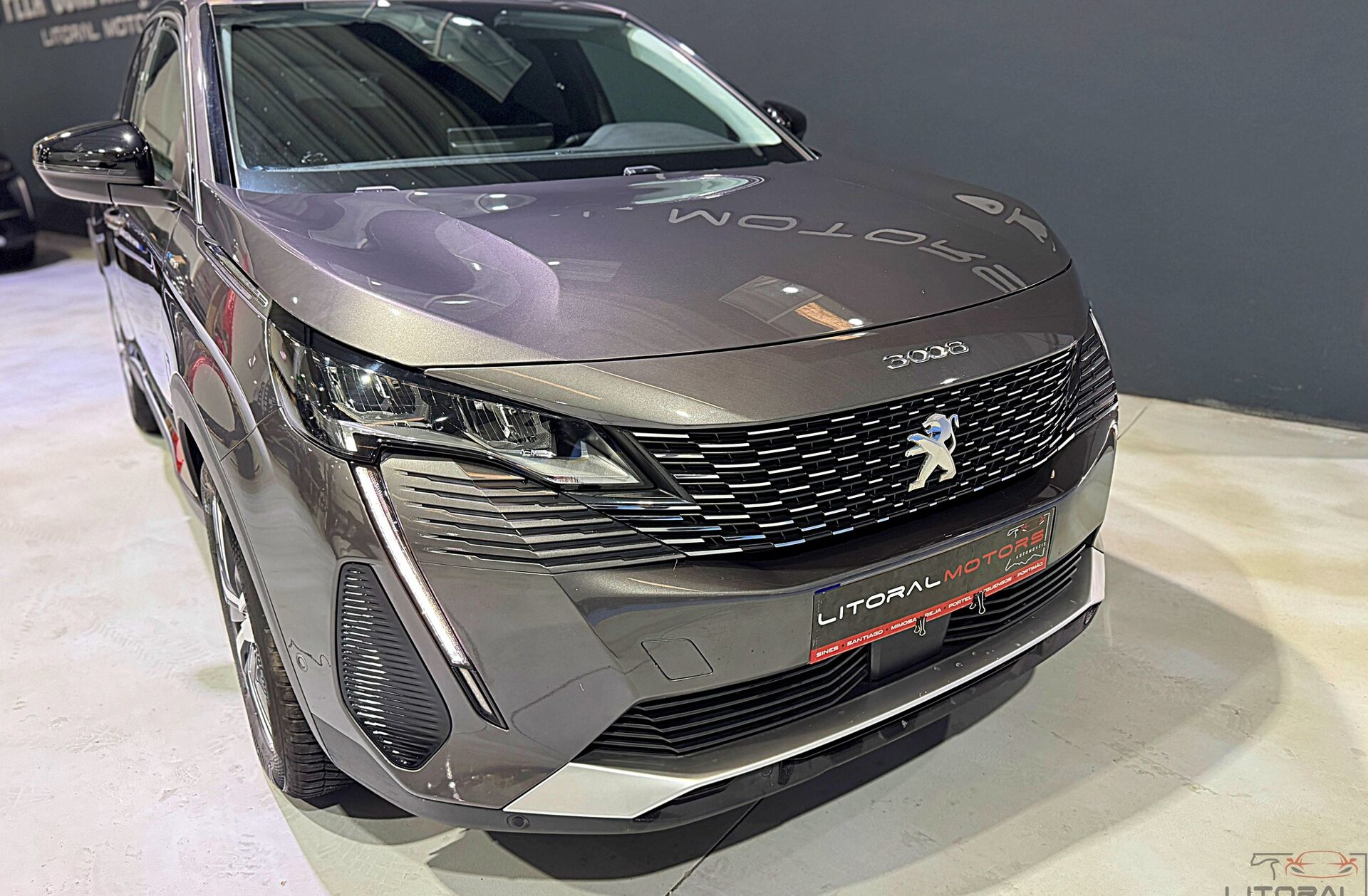 PEUGEOT 3008 1.6 Hybrid Allure Pack e-EAT8