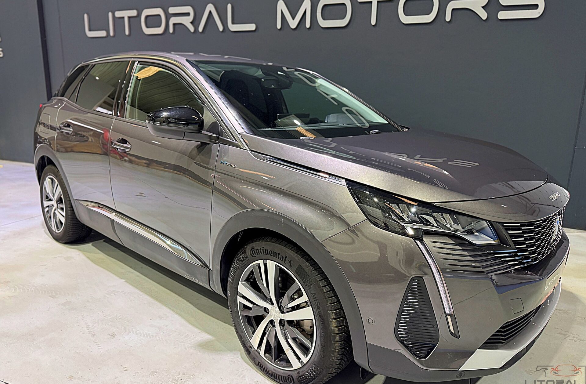 PEUGEOT 3008 1.6 Hybrid Allure Pack e-EAT8