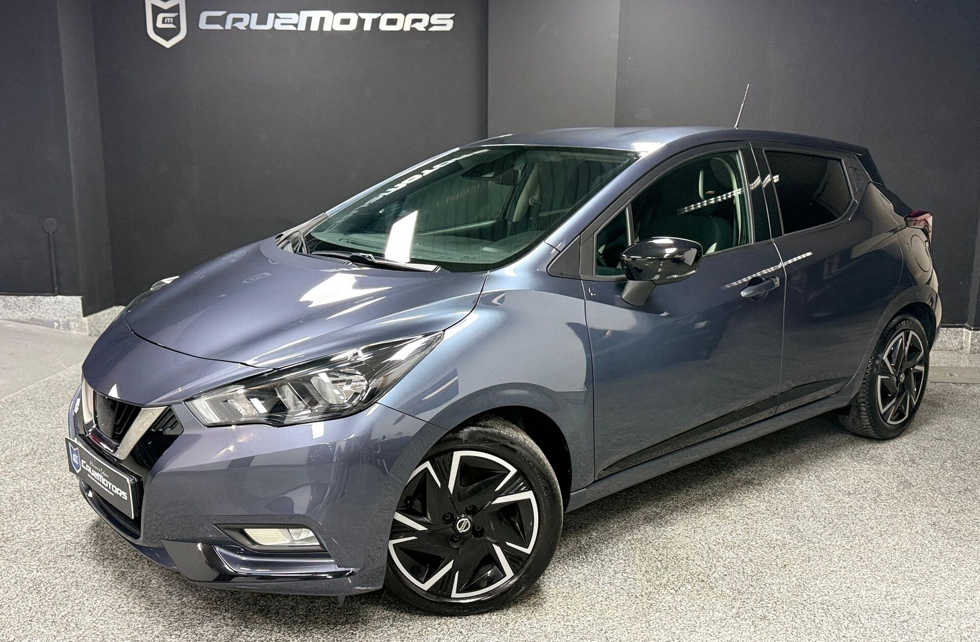 NISSAN Micra 1.0 IG-T N-Design Black