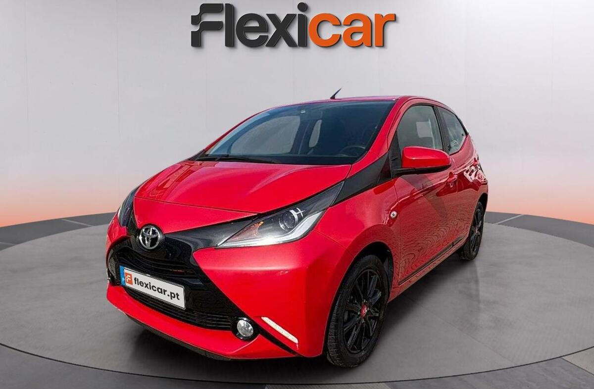 TOYOTA Aygo 1.0 X-Play+X-Touch