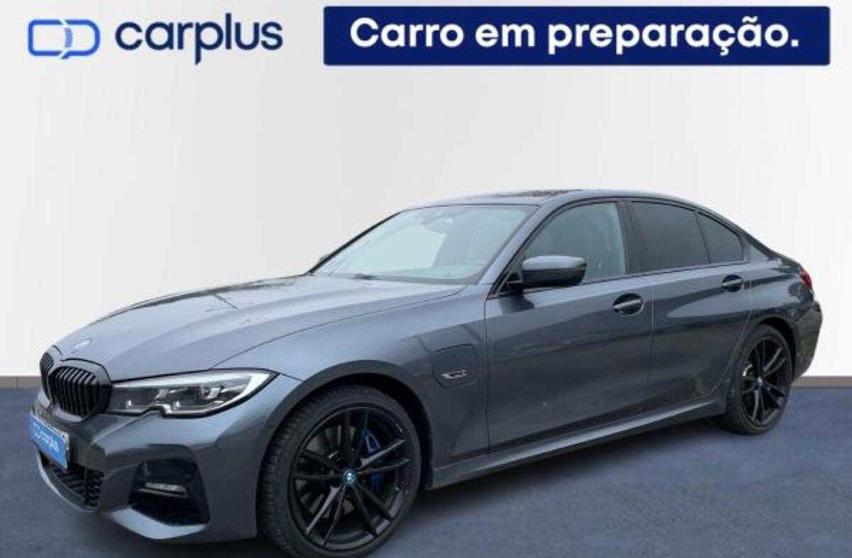 BMW Serie-3 320 e Pack M Auto
