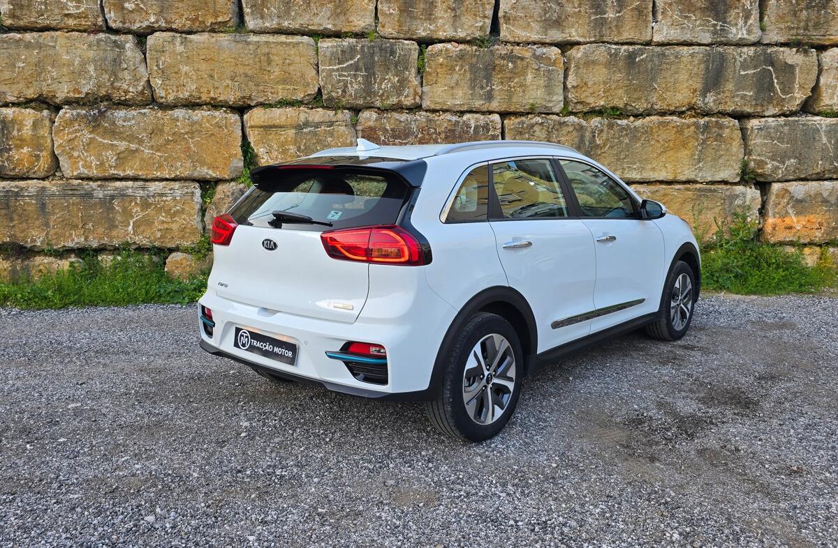 KIA Niro e- EV 64kWh Drive