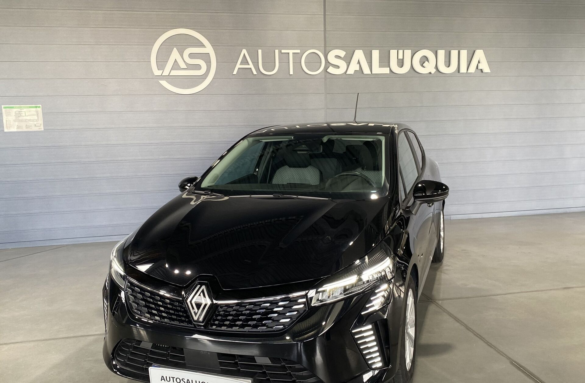 RENAULT Clio 1.0 TCe Techno