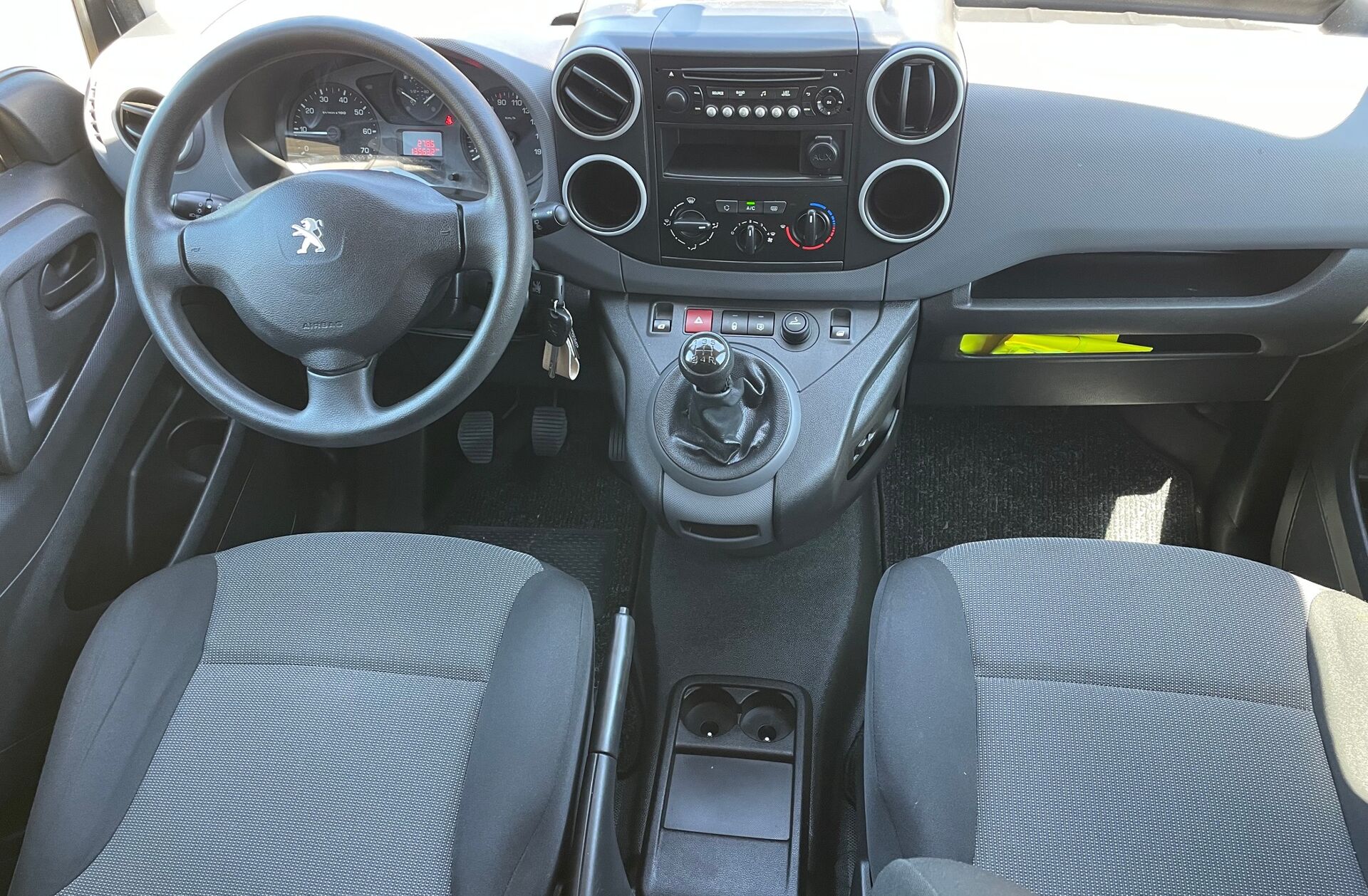 PEUGEOT Partner 1.6 BlueHDi L2 Premium