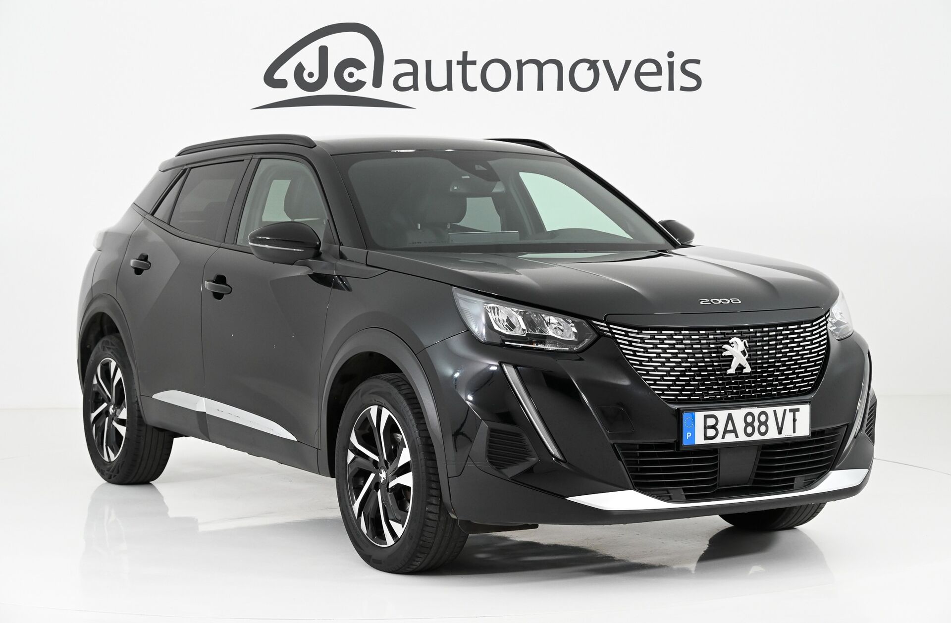 PEUGEOT 2008 1.2 PureTech Allure Pack EAT8