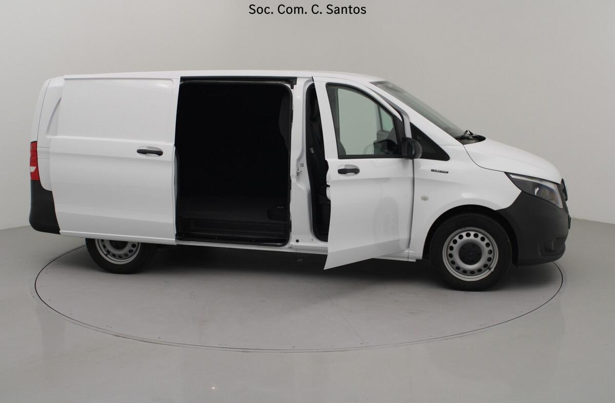 MERCEDES Vito e 111/32
