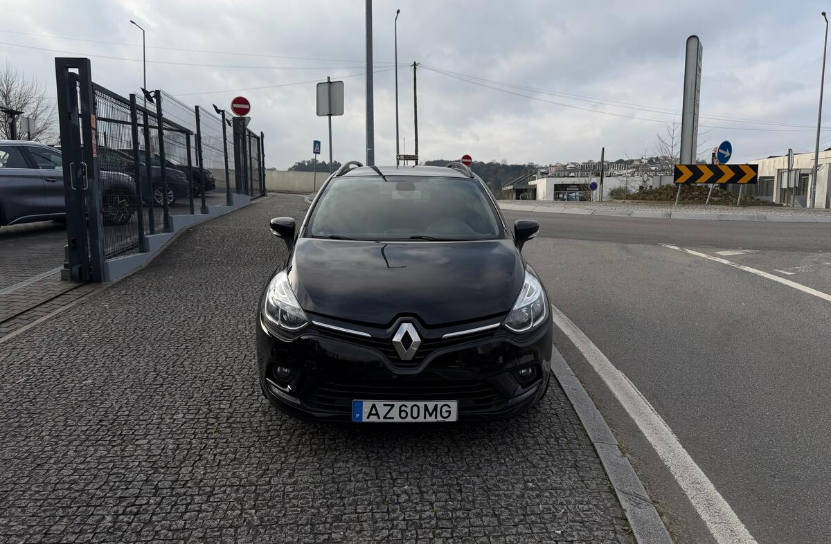 RENAULT Clio ST 0.9 TCe Zen