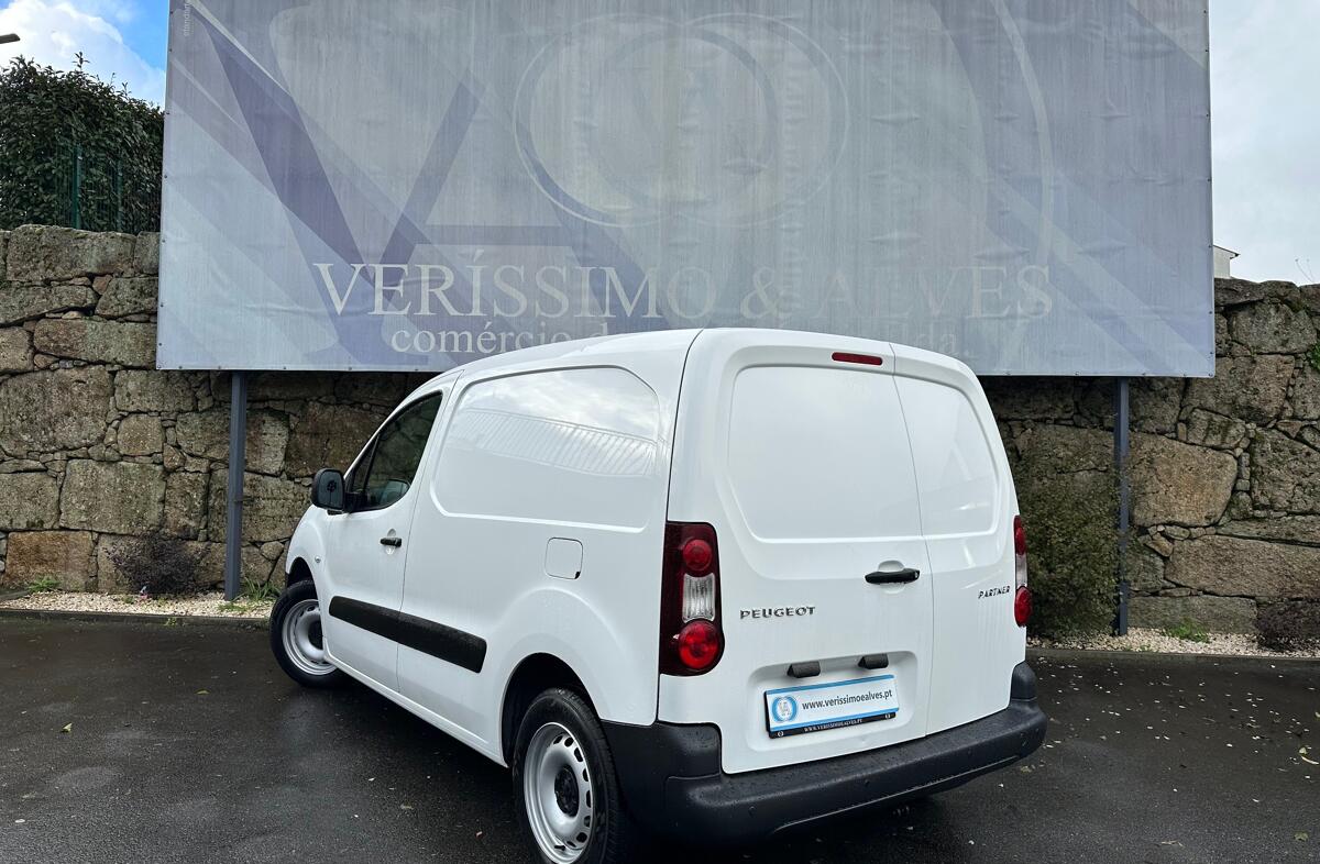 PEUGEOT Partner 1.6 BlueHDi L1 Asphalt