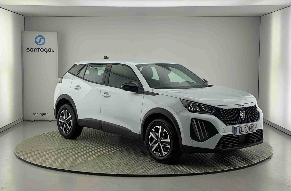 PEUGEOT 2008 1.2 PureTech Active