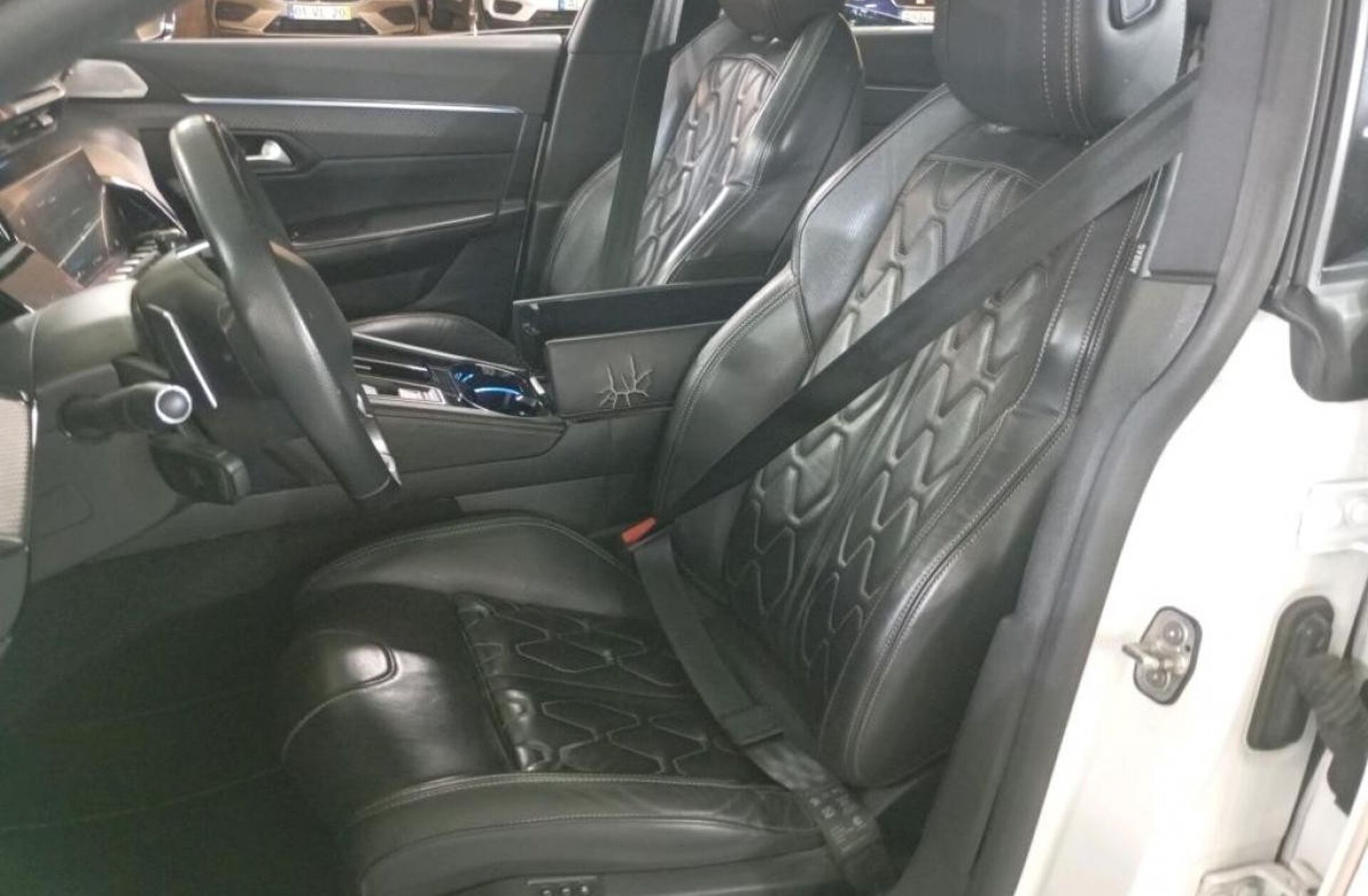 PEUGEOT 508 1.5 BlueHDi GT EAT8