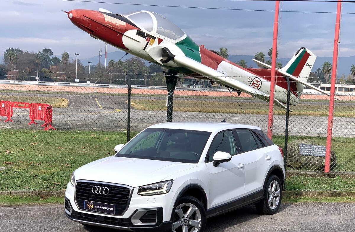 AUDI Q2 30 TDI S-line S tronic