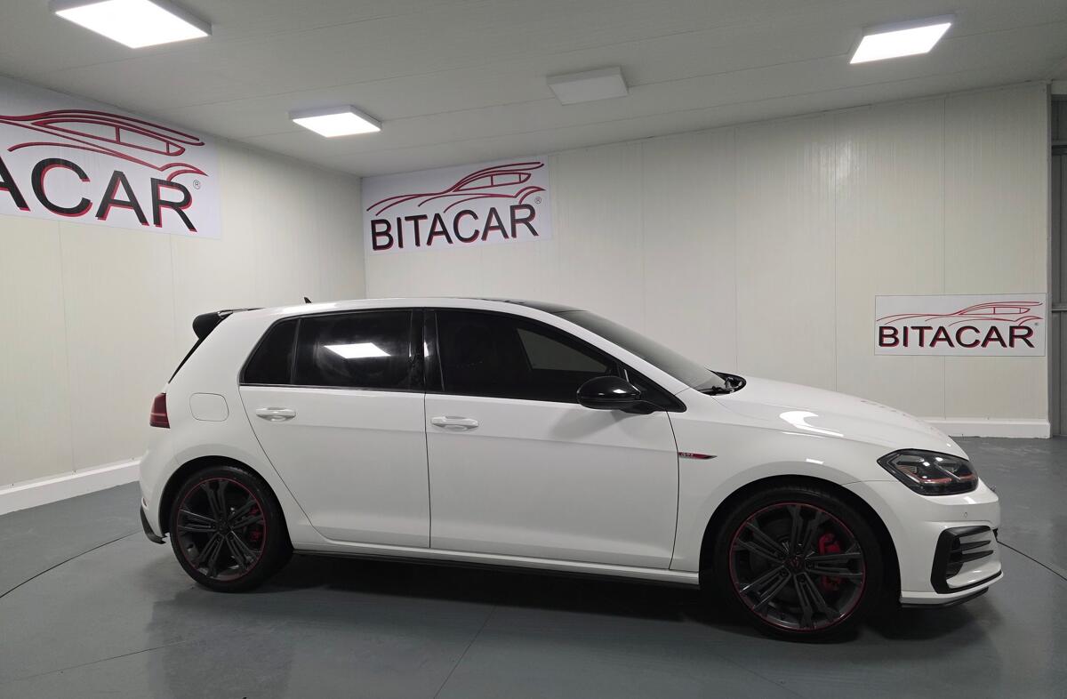 VOLKSWAGEN Golf 2.0 TSI GTI DSG Performance