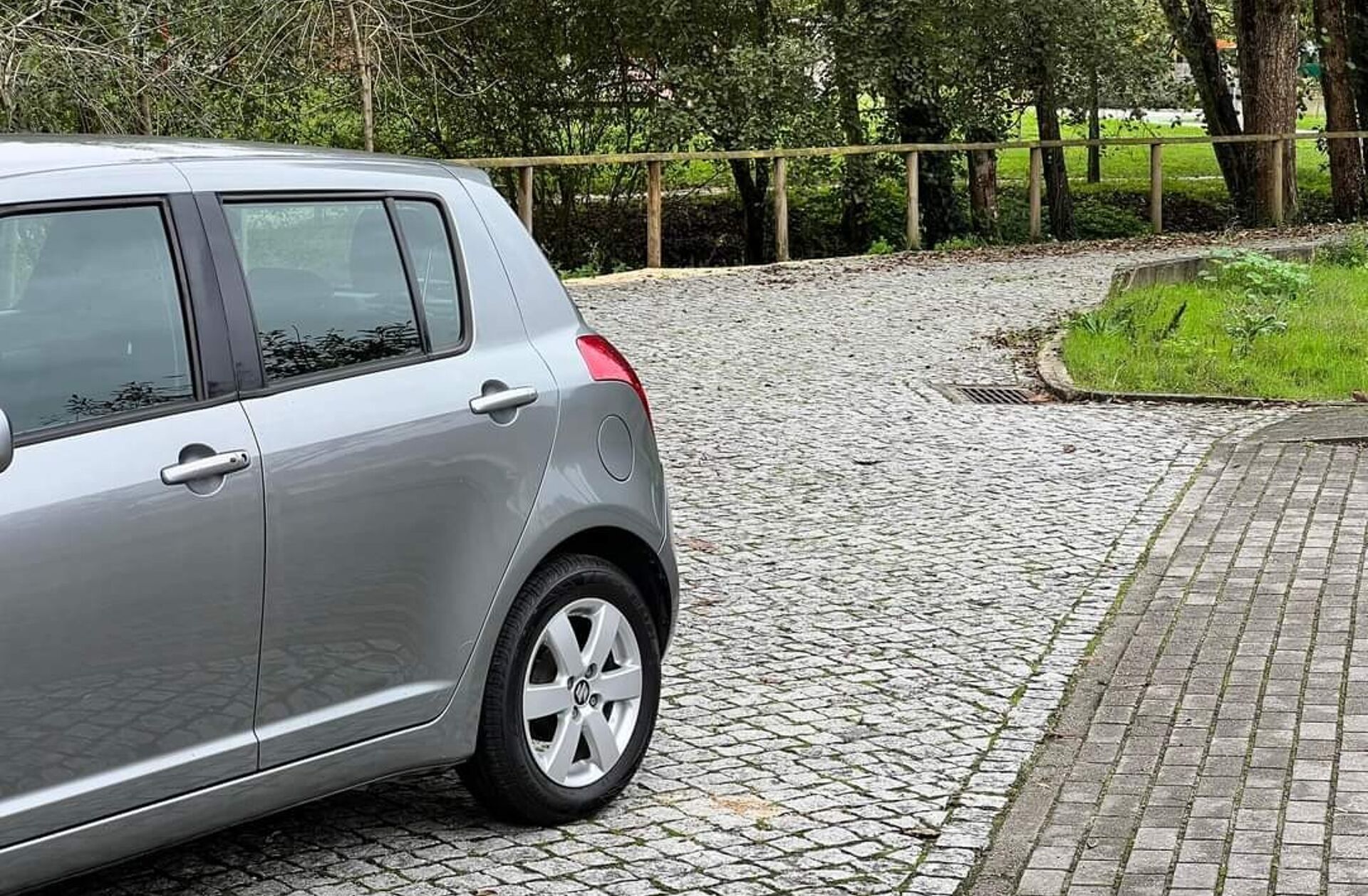 SUZUKI Swift 1.3 16V GA