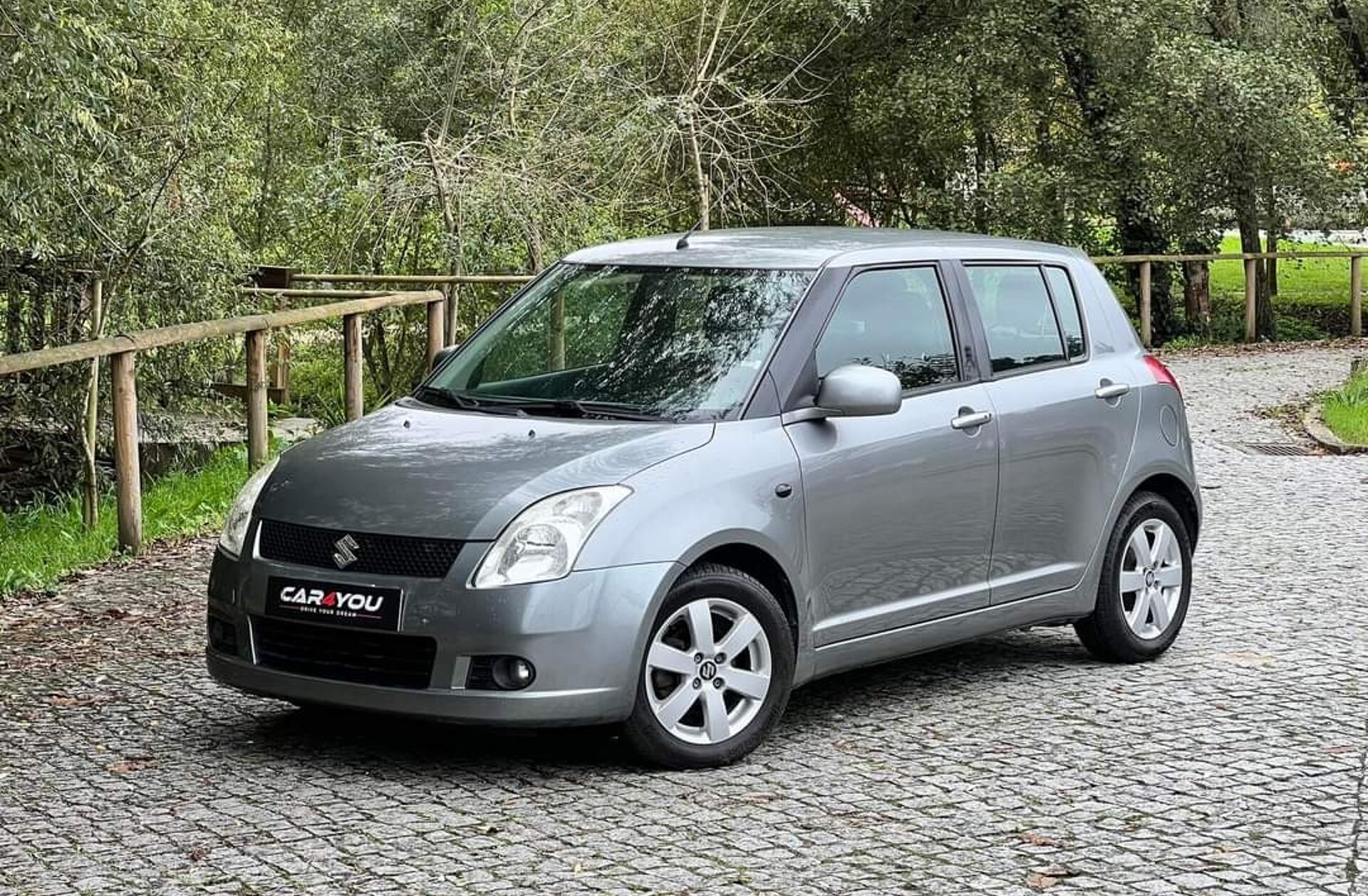 SUZUKI Swift 1.3 16V GA