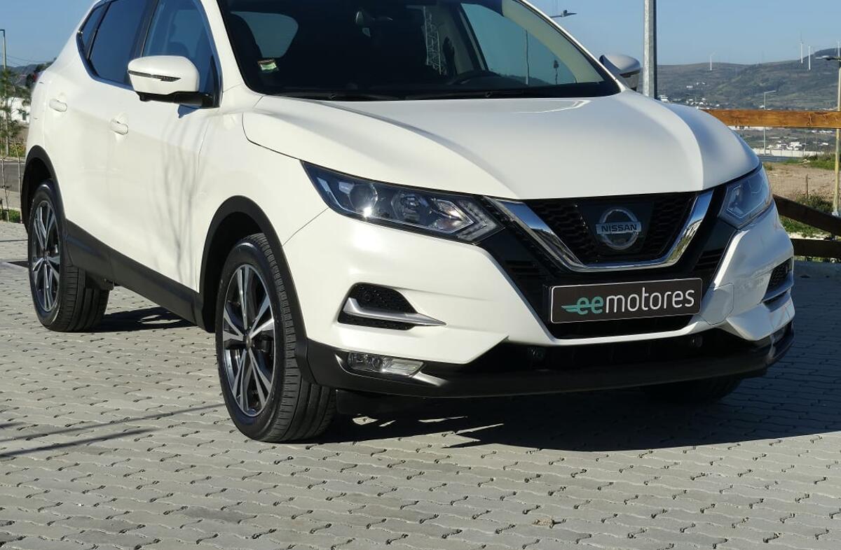 NISSAN Qashqai 1.5 dCi Tekna Premium