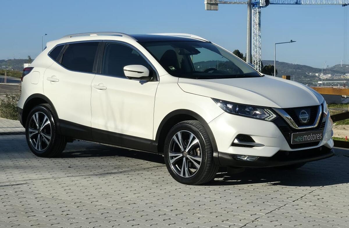 NISSAN Qashqai 1.5 dCi Tekna Premium
