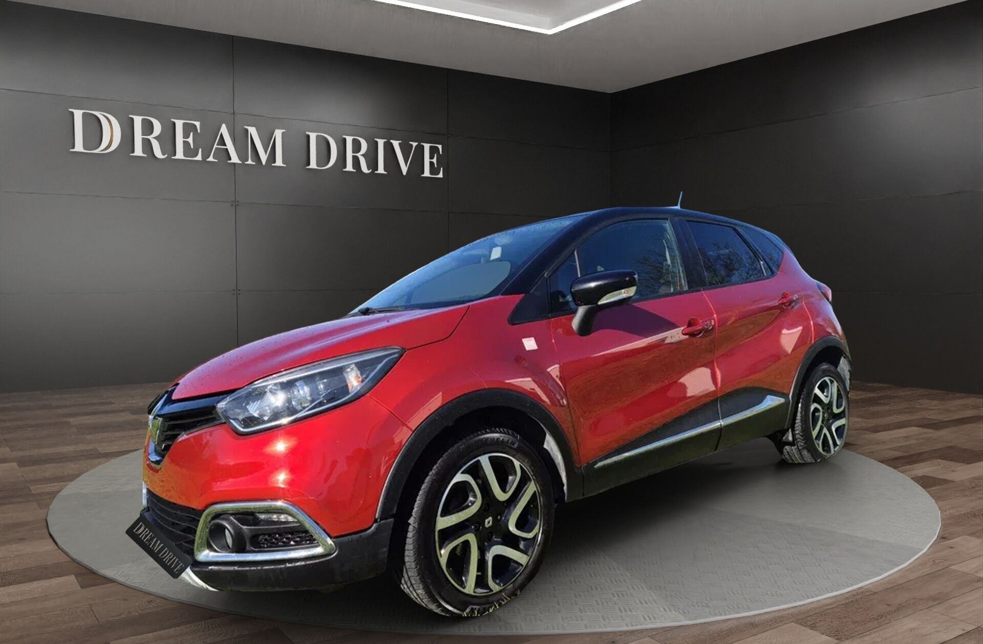 RENAULT Captur TCe 120 EDC Helly Hansen