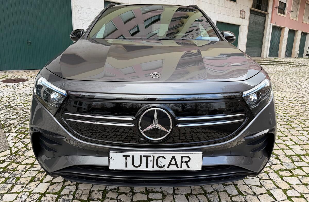 MERCEDES EQA 250+ AMG Line