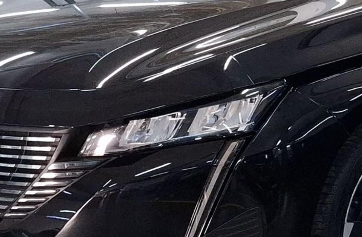 PEUGEOT 308 1.2 PureTech Allure