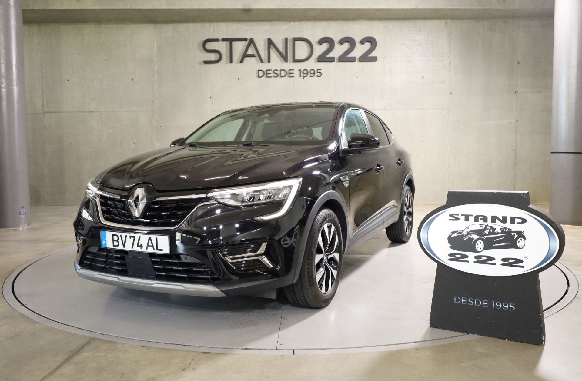 RENAULT Arkana 1.6 E-Tech Business