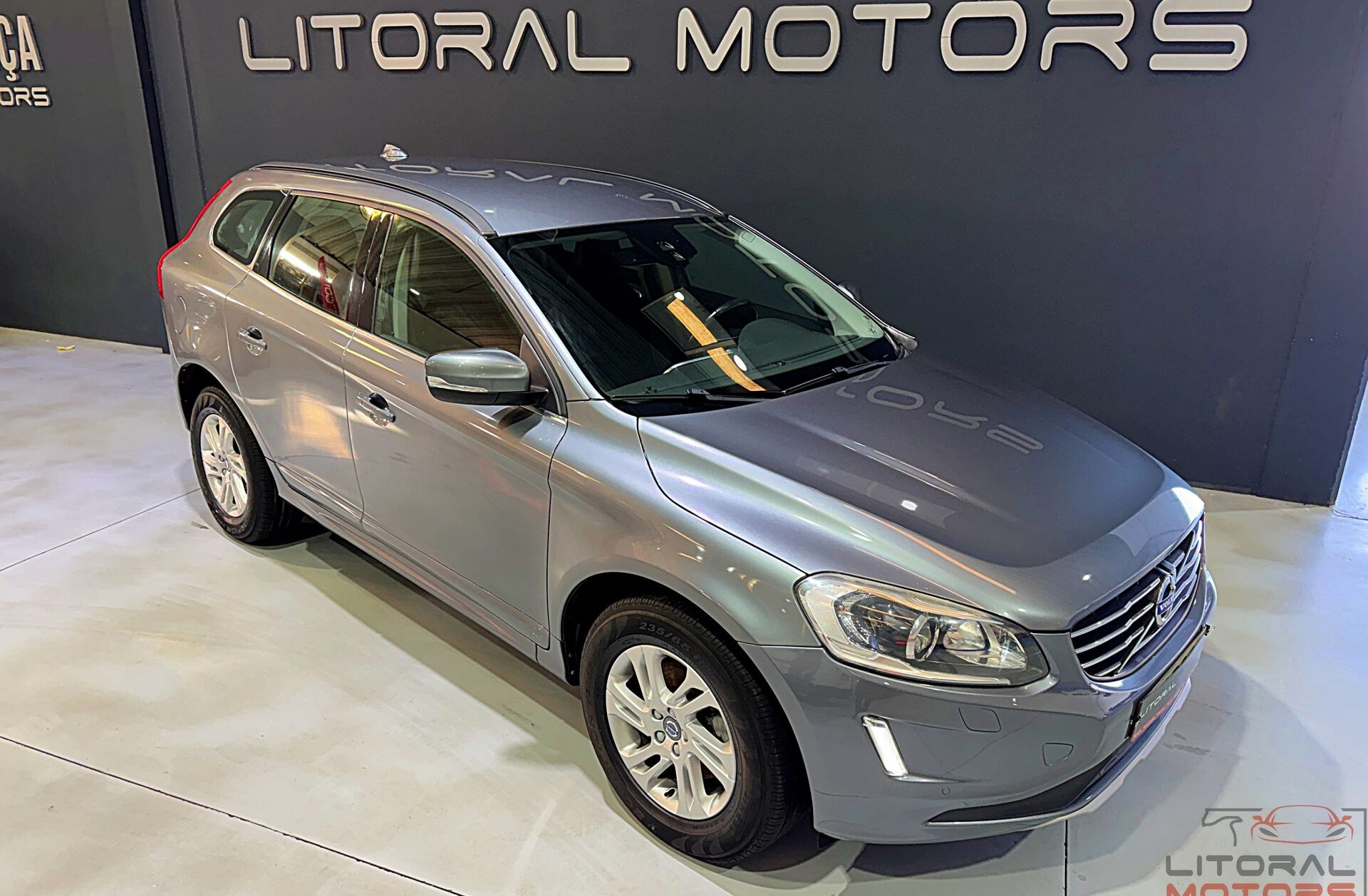 VOLVO XC60 2.0 D3 Momentum