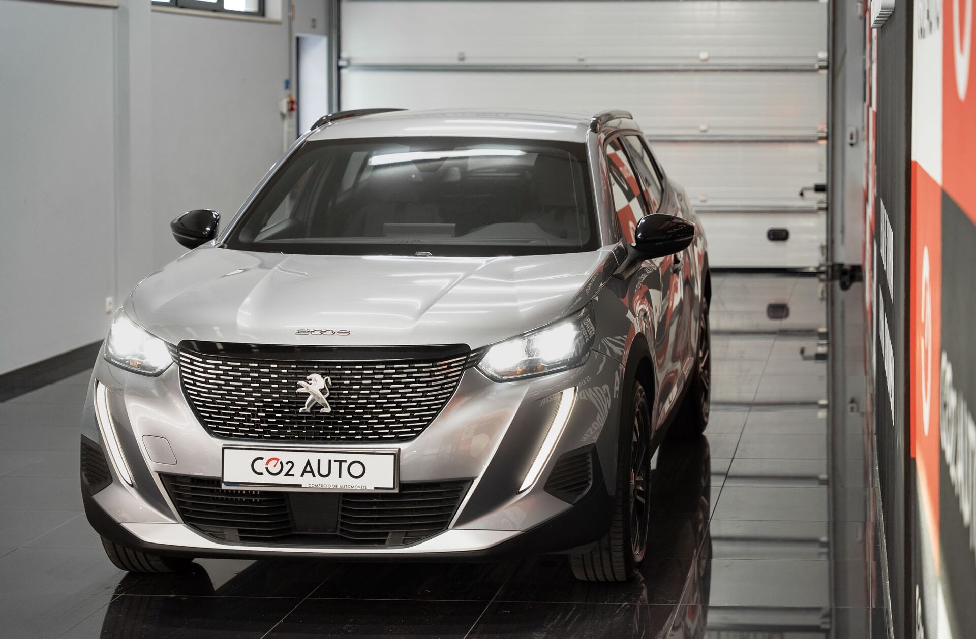 PEUGEOT 2008 1.2 PureTech Allure