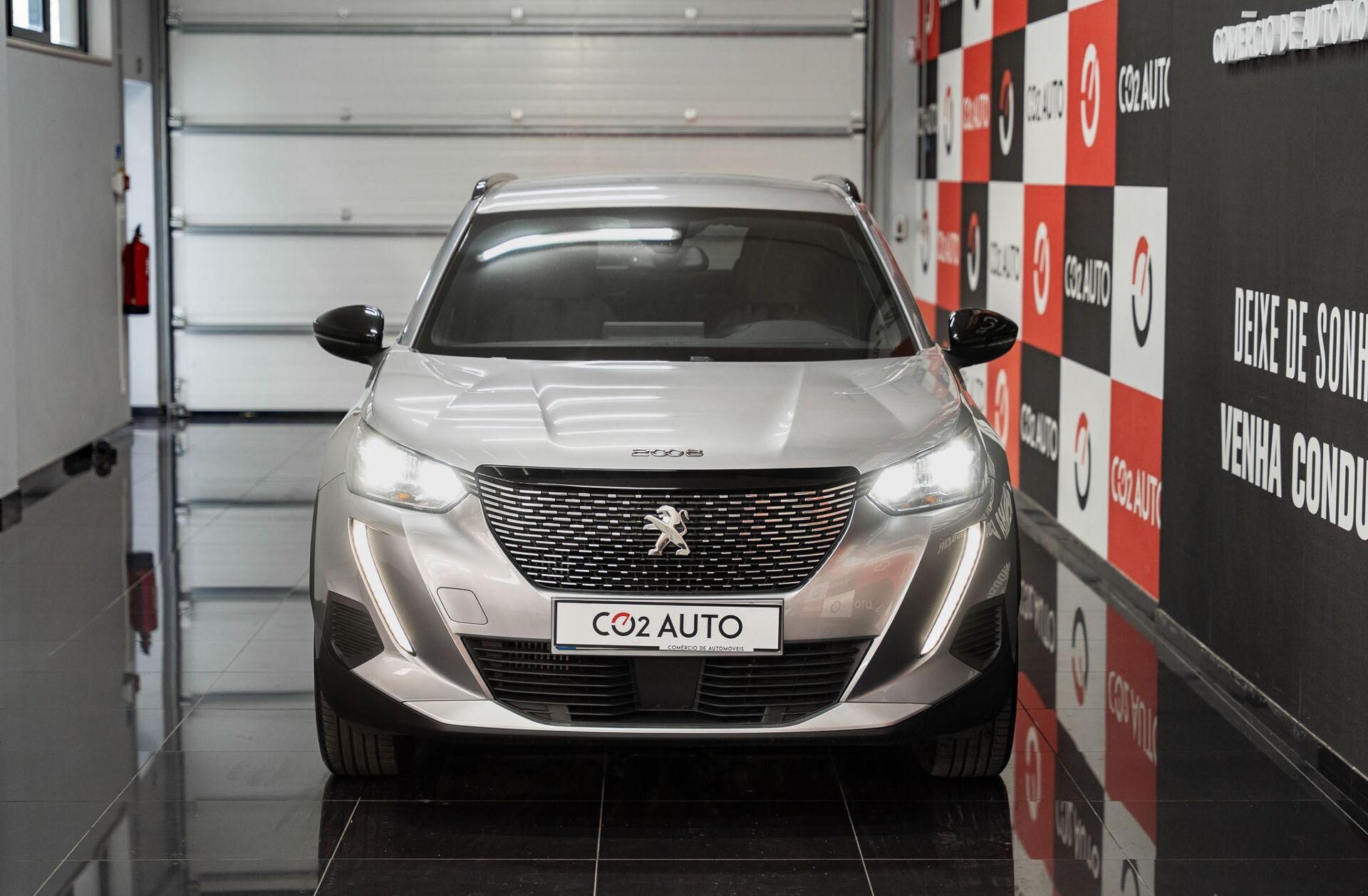 PEUGEOT 2008 1.2 PureTech Allure