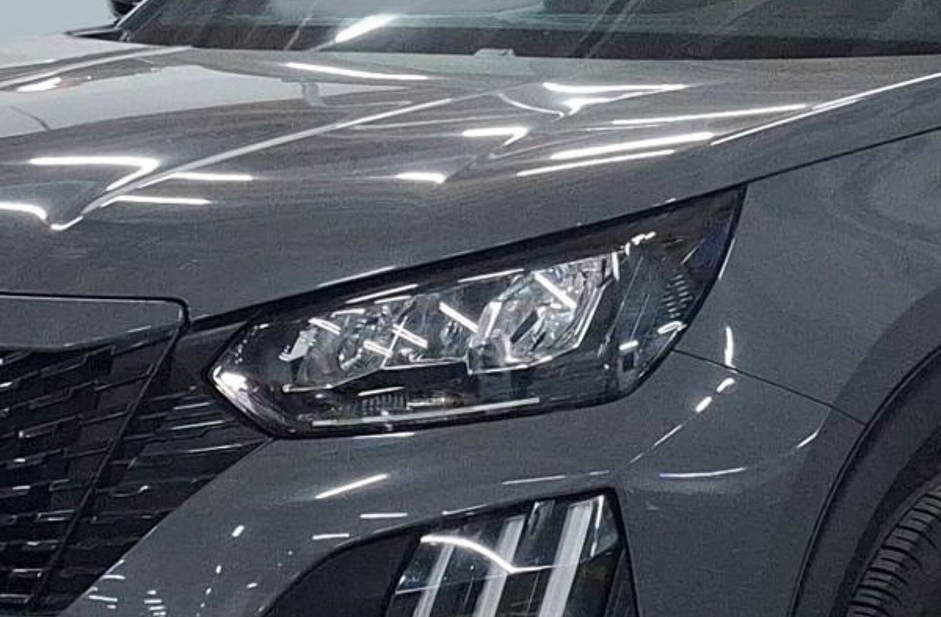 PEUGEOT 2008 1.2 PureTech Active