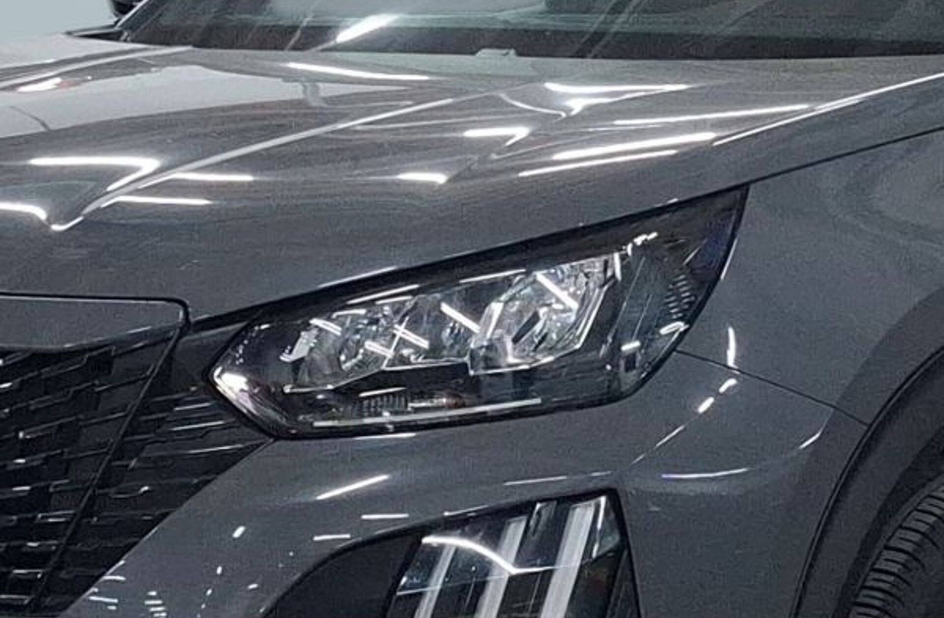 PEUGEOT 2008 1.2 PureTech Active