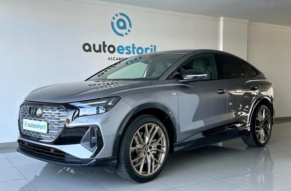 AUDI Q4 50 quattro 82 kWh